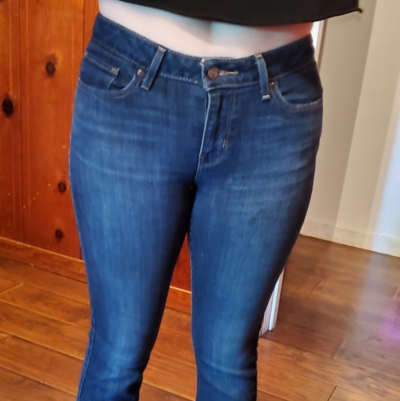 Levi's - Picture 6 of 6